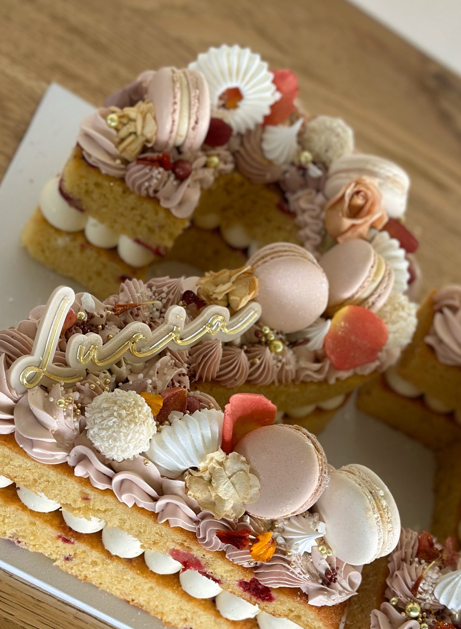 La Rêverie Patisserie - Letter S cake in vanilla, fresh fruits and custard  creme.🎂 . . #birthdaycake #vanilla #chocolate #flowers #cakes  #larêveriepatisserie #lrpatisserie #pink #love #veganfeed #cakedesigner  #vegetarian #pastrychef #lettercake ...